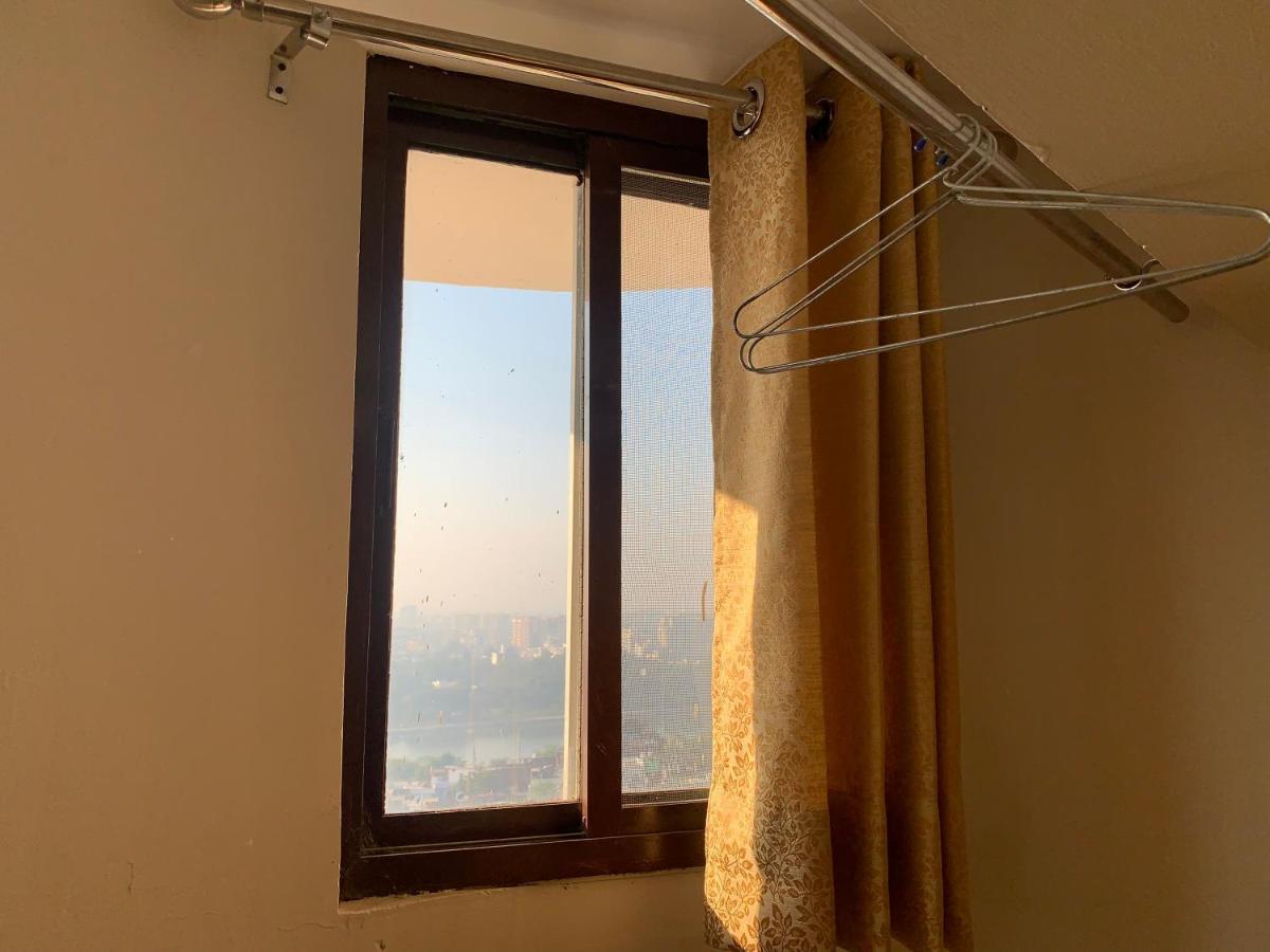 Kamil'S Studio Apartment Lucknow Bagian luar foto