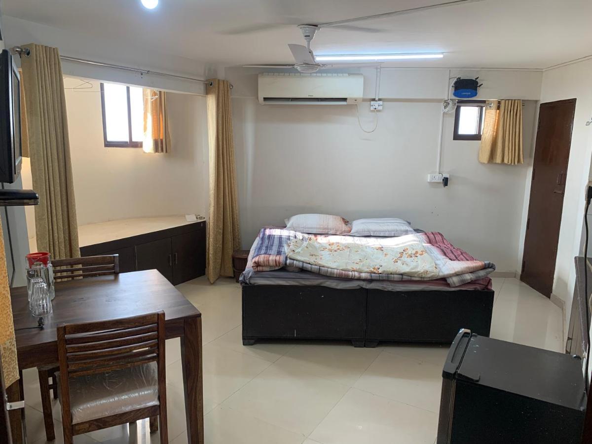 Kamil'S Studio Apartment Lucknow Bagian luar foto