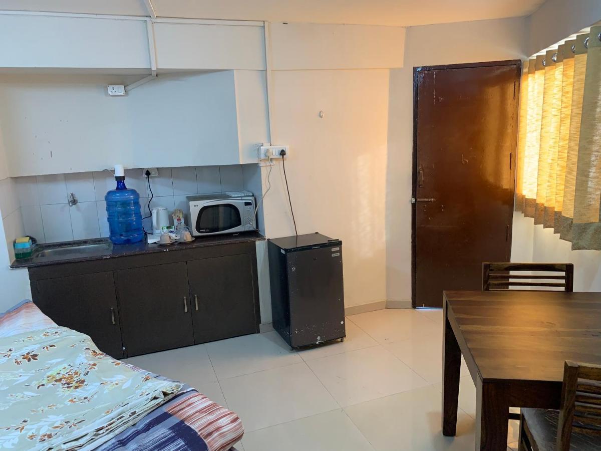 Kamil'S Studio Apartment Lucknow Bagian luar foto